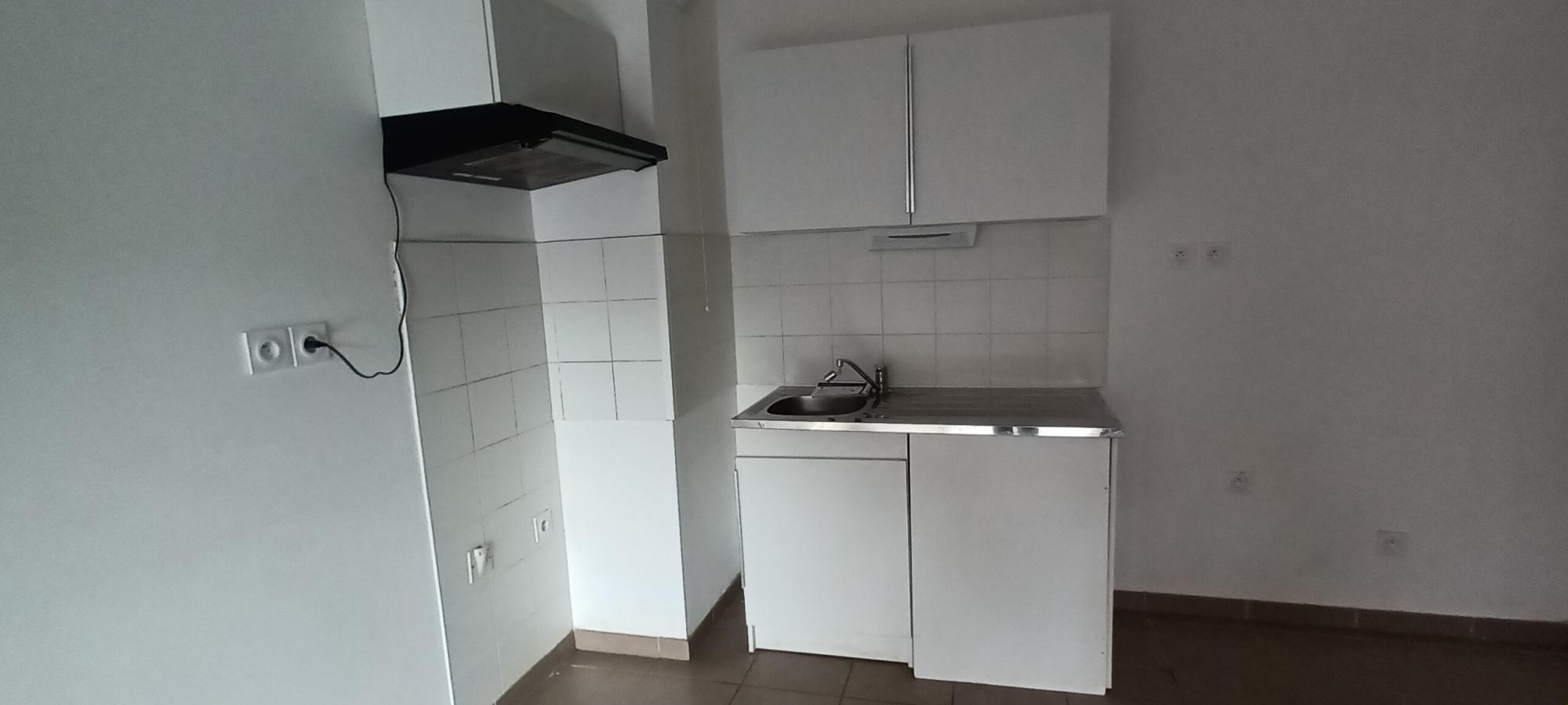 2 pièces - 1er étage - 47m² - 712,52 € - Photo #1