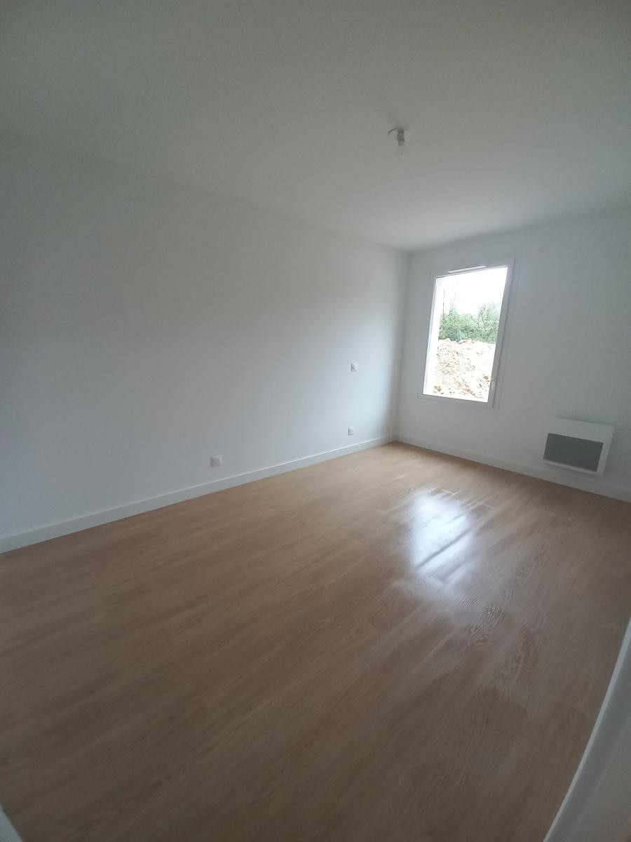 
																																							3 pièces - 
																																						1er étage - 62m² - 728,83 € - Photo #3