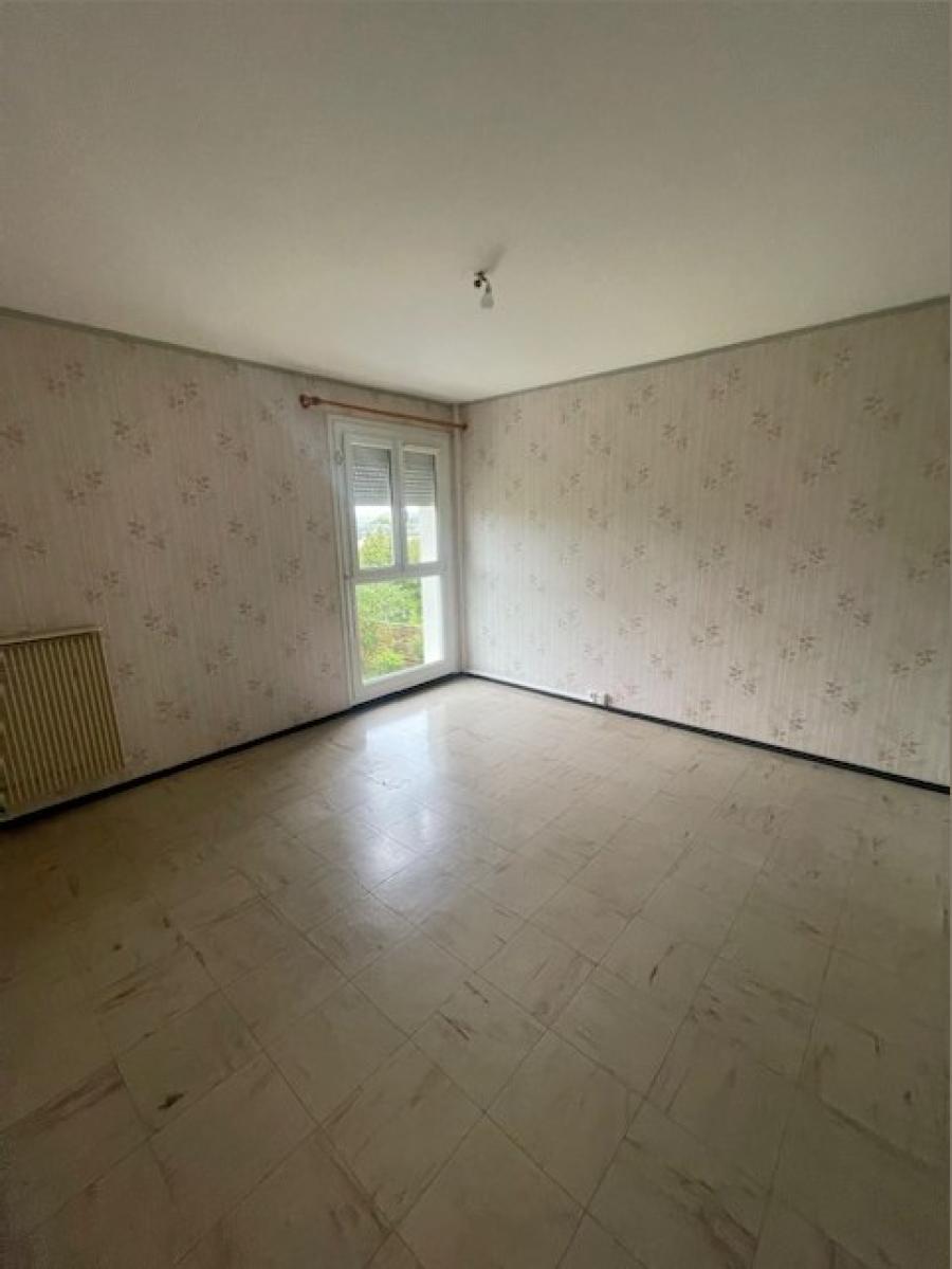 
																																							4 pièces - 
																																						RDC - 74m² - 171 500 € - Photo #5