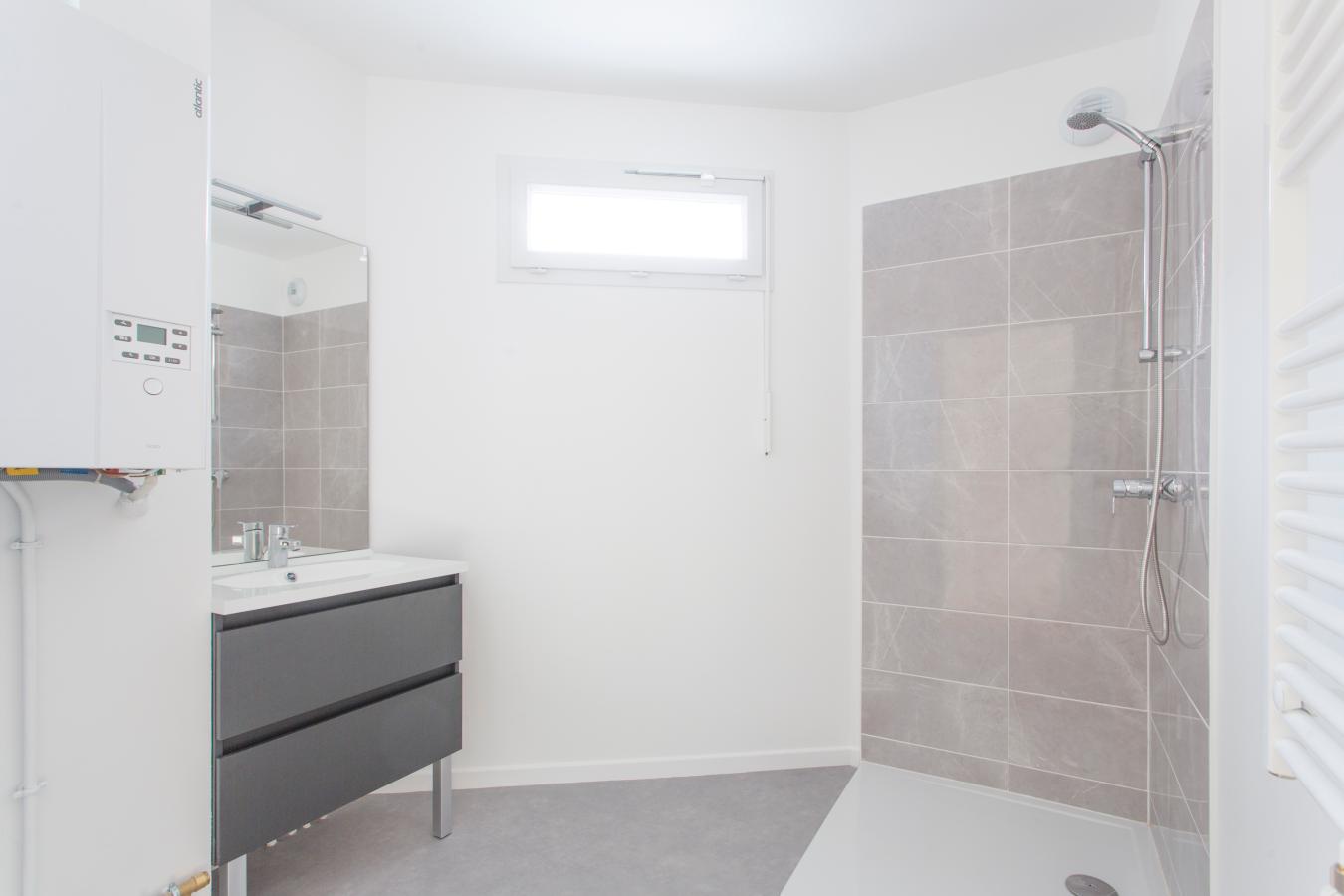 2 pièces - RDC - 46m² - 897,74 € - Photo #3
