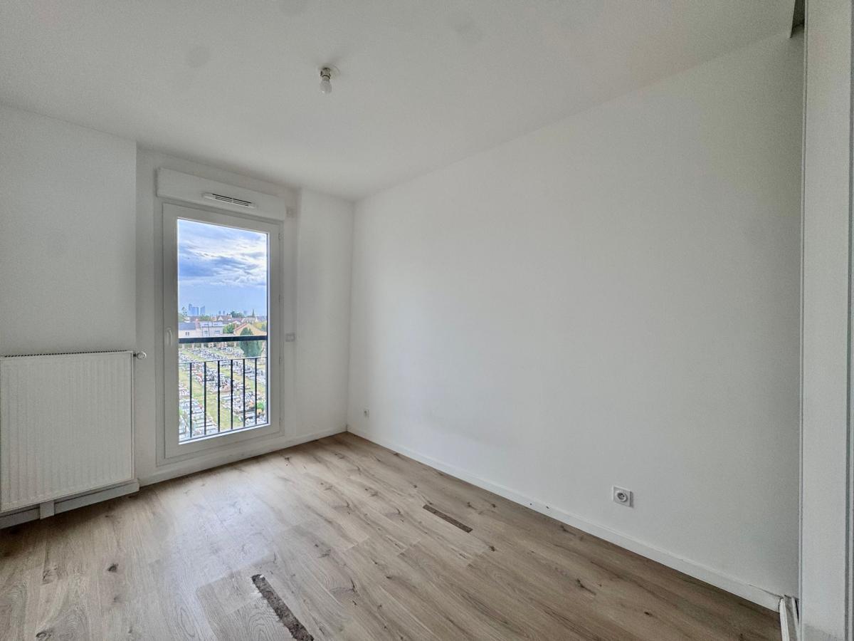 3 pièces - 3ème étage - 64m² - 1 254,44 € - Photo #4