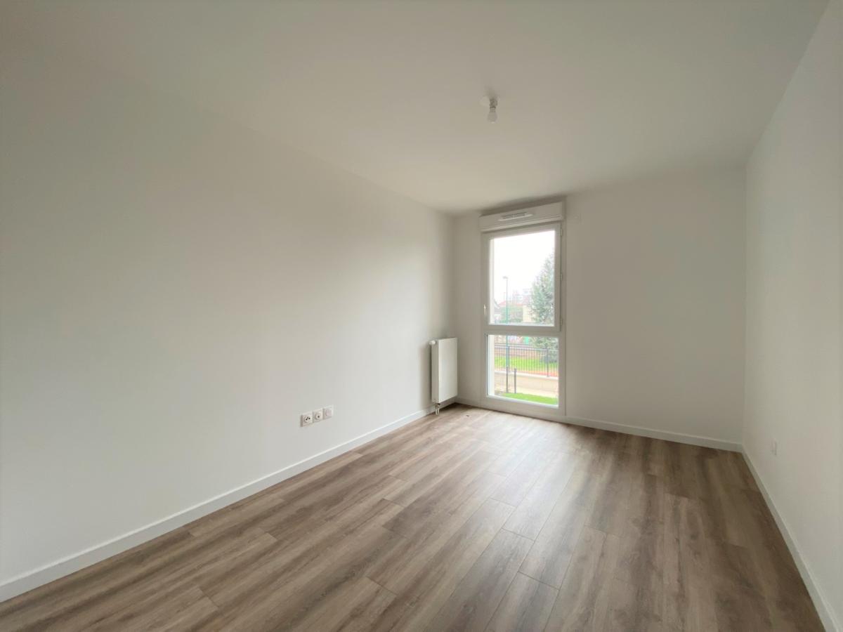 
																			3 pièces - 
																		5ème étage - 58m² - 1 105,16 € - Photo #2