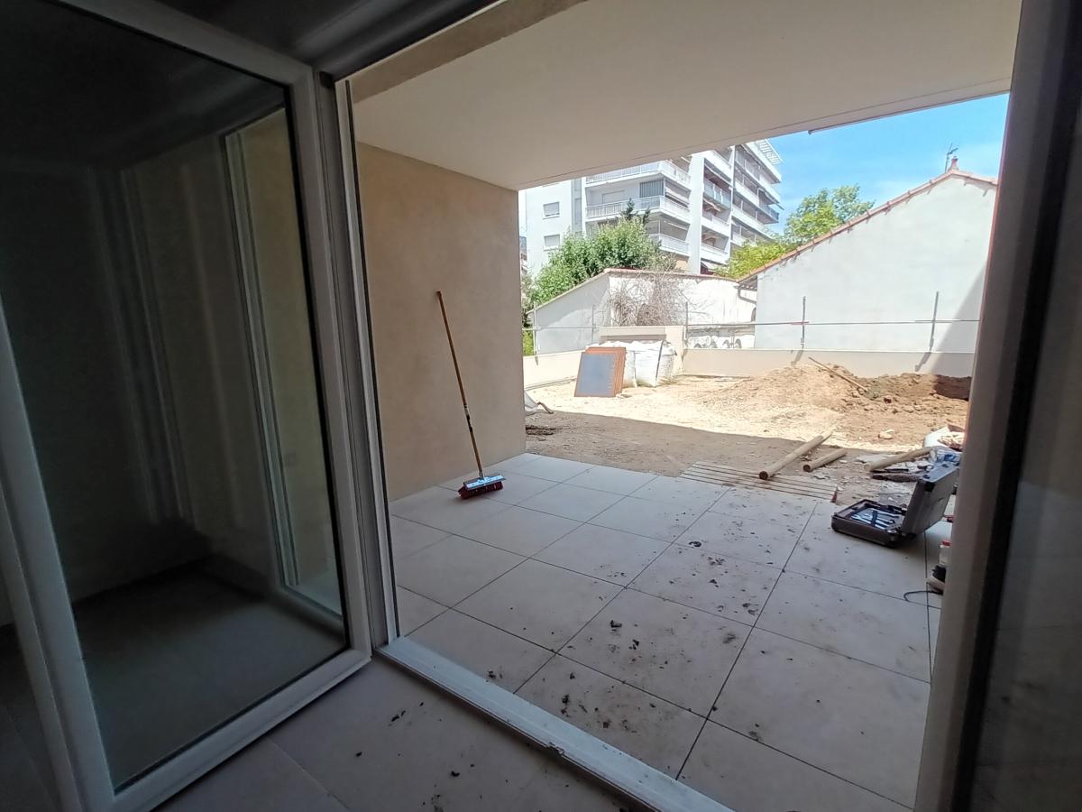 
																																							3 pièces - 
																																						1er étage - 55m² - 896,31 € - Photo #1