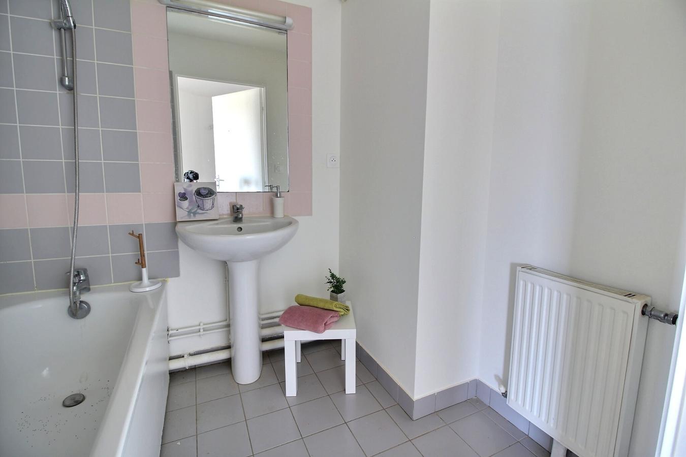 3 pièces - 4ème étage - 58m² - 187 000 € - Photo #6