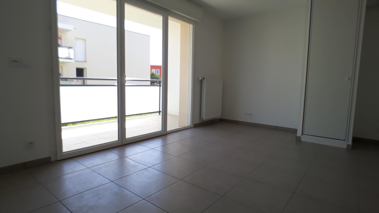 3 pièces - RDC - 65m² - 863,07 € - Photo #0
