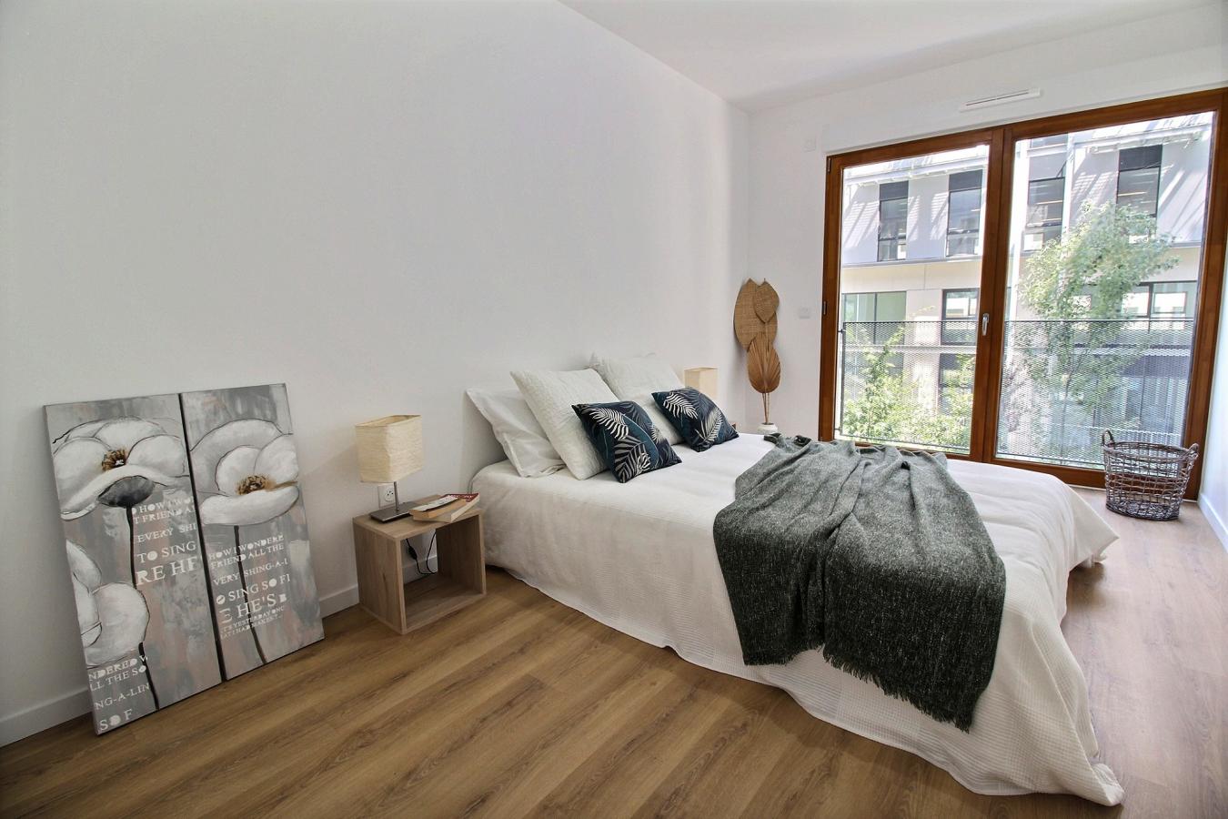 
																			4 pièces - 
																		3ème étage - 87m² - 1 702,76 € - Photo #4