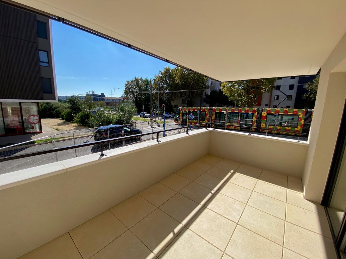 
																																							3 pièces - 
																																						RDC - 66m² - 930,04 € - Photo #1
