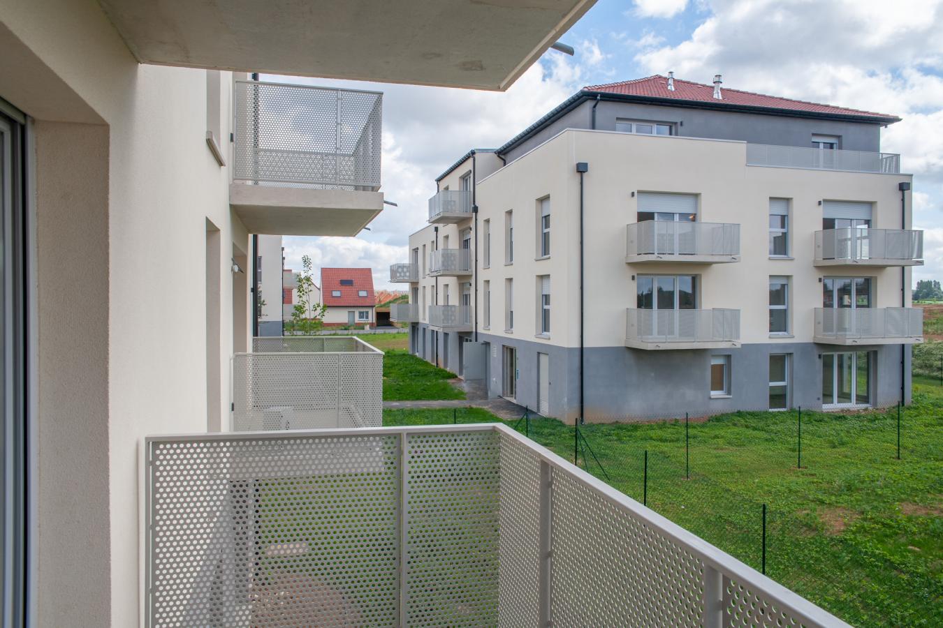 
																																							3 pièces - 
																																						2ème étage - 64m² - 670,03 € - Photo #5