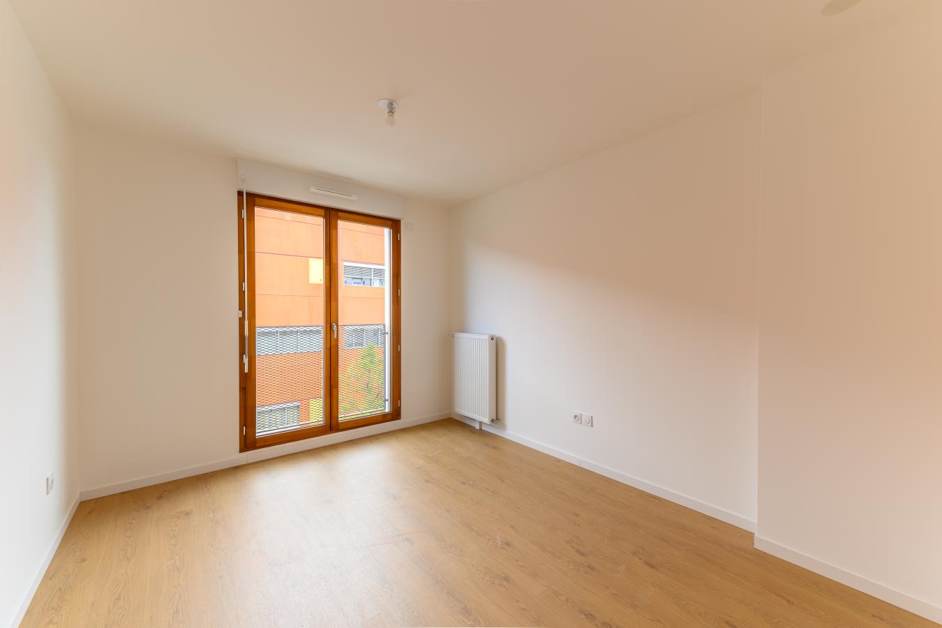 
																																							4 pièces - 
																																						4ème étage - 79m² - 1 475,00 € - Photo #2
