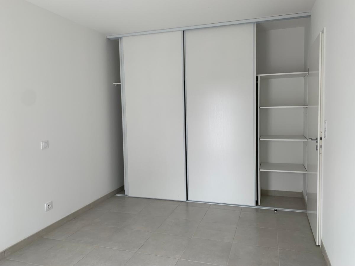 
																			3 pièces - 
																		3ème étage - 62m² - 815,58 € - Photo #1