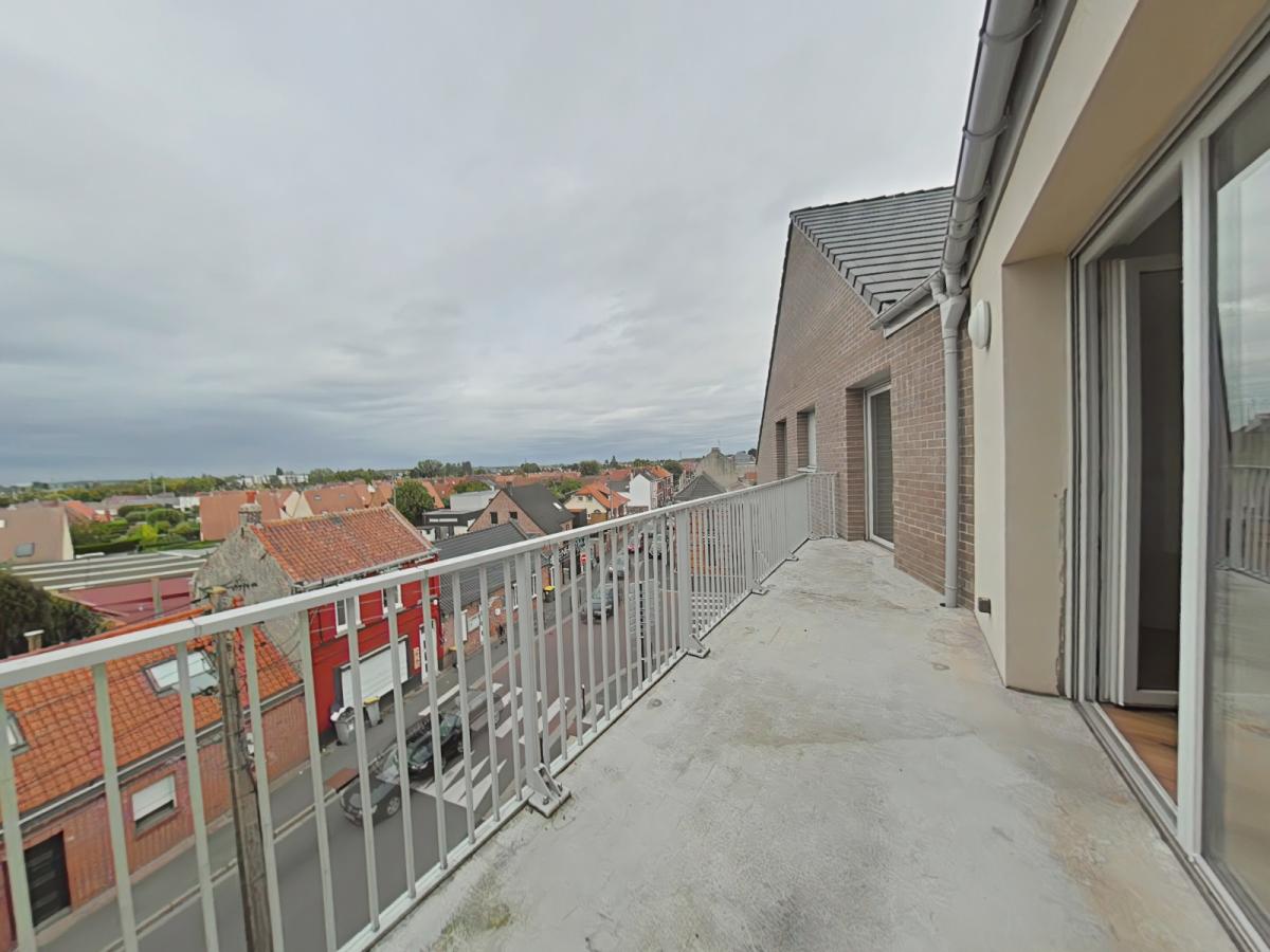 4 pièces - 3ème étage - 86m² - 924,98 € - Photo #2