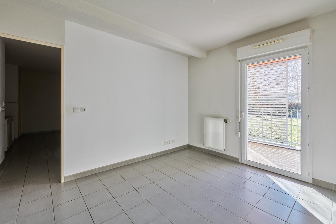 
																			3 pièces - 
																		RDC - 70m² - 230 000 € - Photo #2