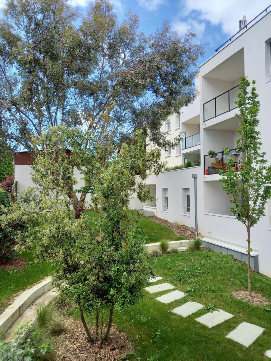 
																			3 pièces - 
																		1er étage - 58m² - 820,40 € - Photo #1