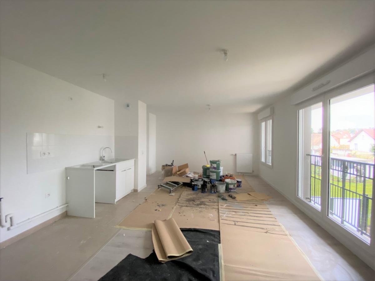 1 pièce - 1er étage - 37m² - 836,52 € - Photo #2