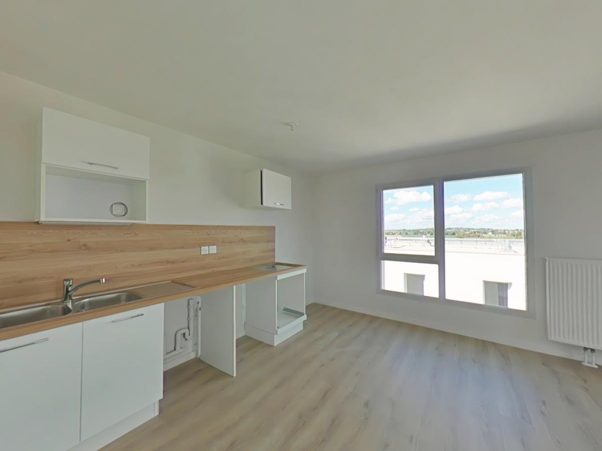
																			3 pièces - 
																		3ème étage - 63m² - 899,85 € - Photo #1