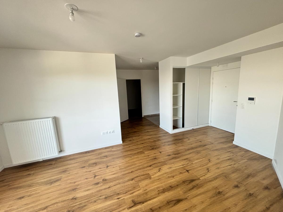 1 pièce - 1er étage - 32m² - 901,10 € - Photo #3