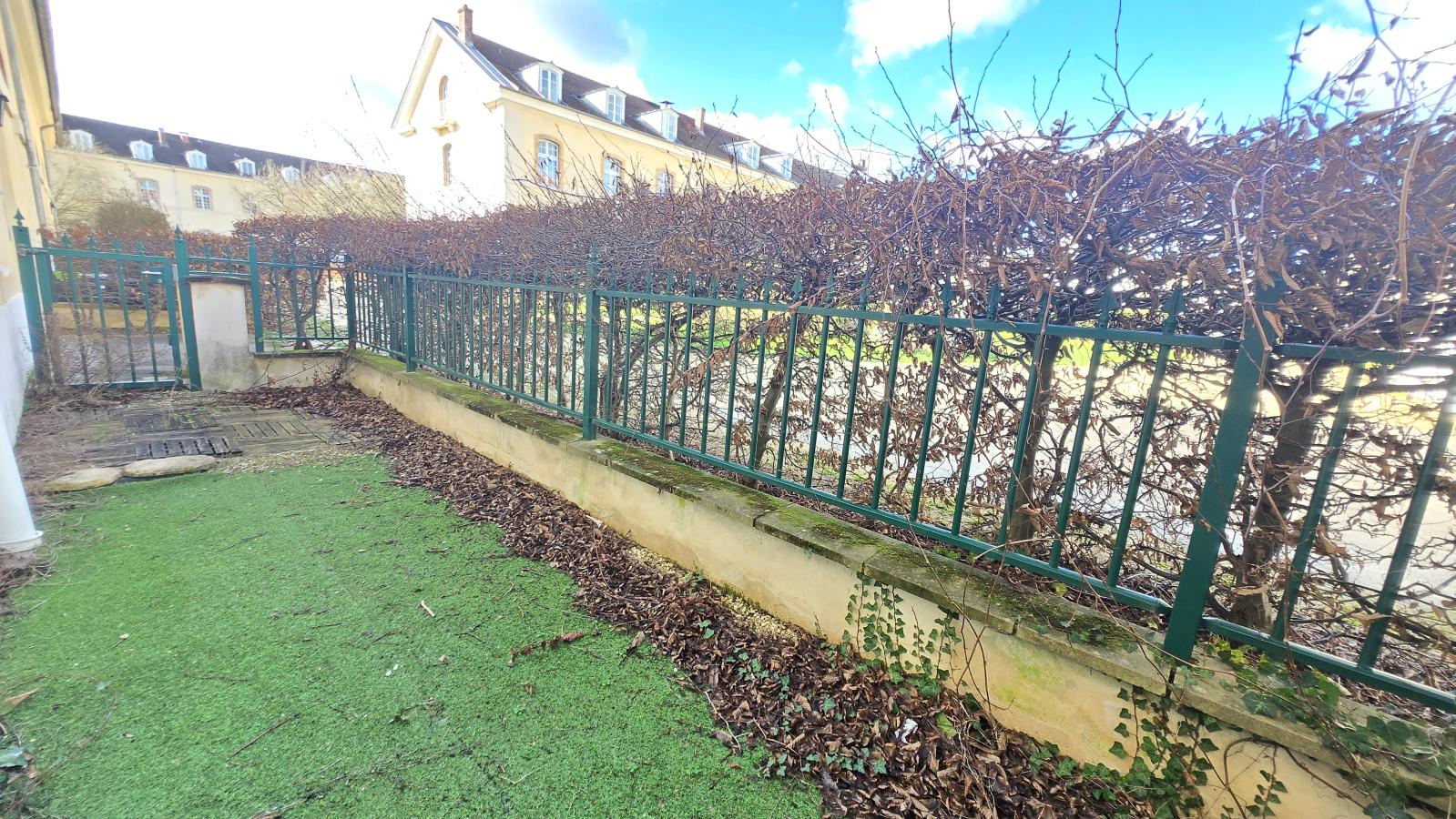 
																			3 pièces - 
																		RDC - 91m² - 2 835,61 € - Photo #6