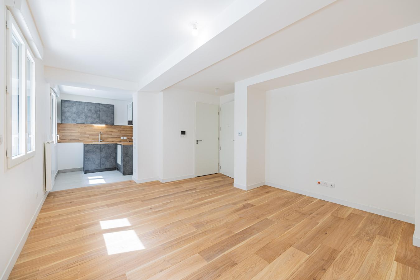 
																			2 pièces - 
																		RDC - 55m² - 1 794,96 € - Photo #1