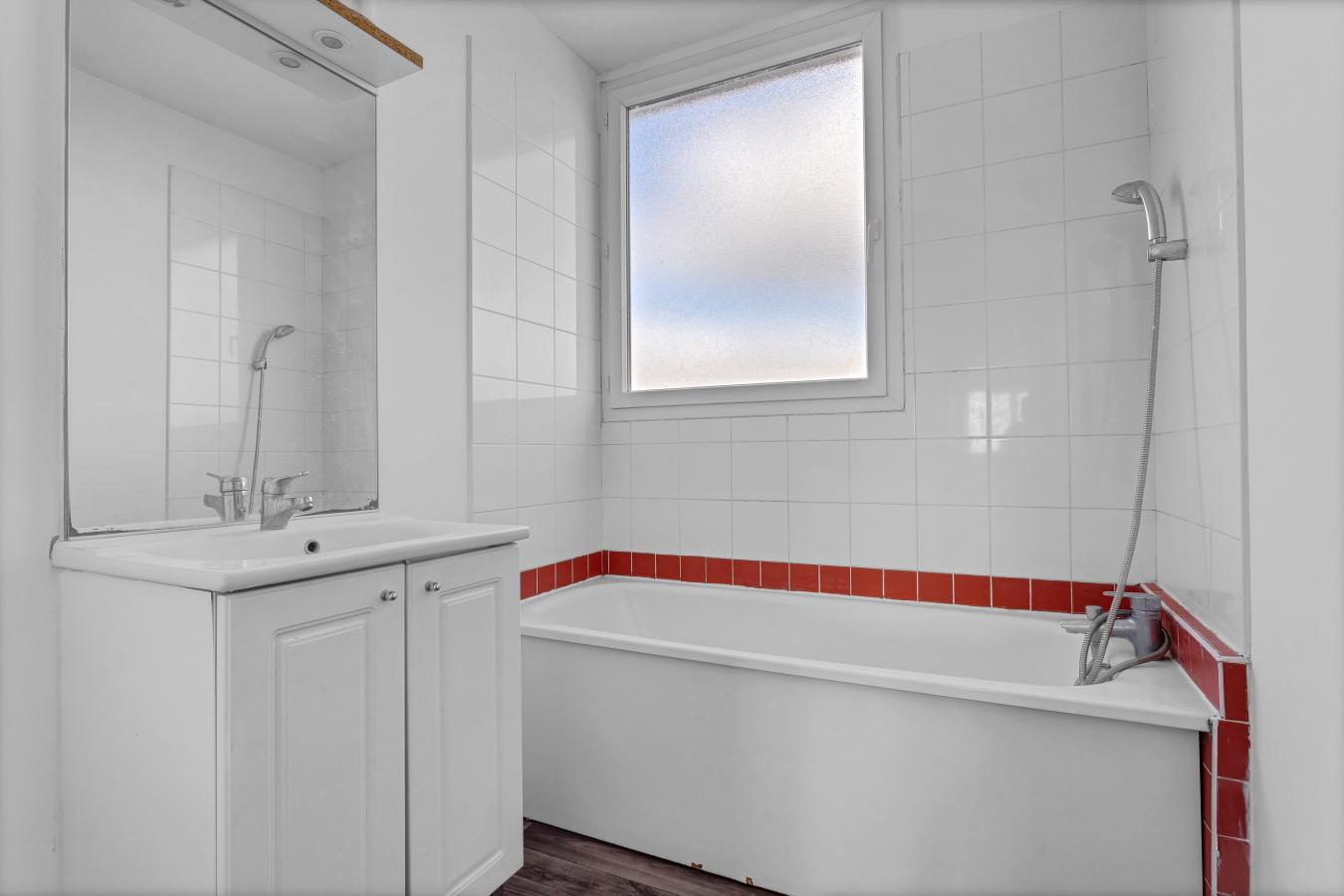 4 pièces - 11ème étage - 76m² - 1 458,44 € - Photo #5