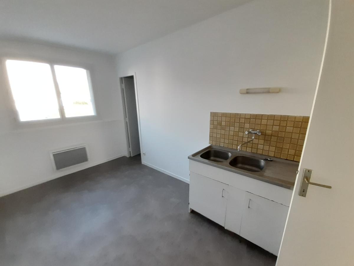 
																			4 pièces - 
																		1er étage - 88m² - 119 000 € - Photo #3
