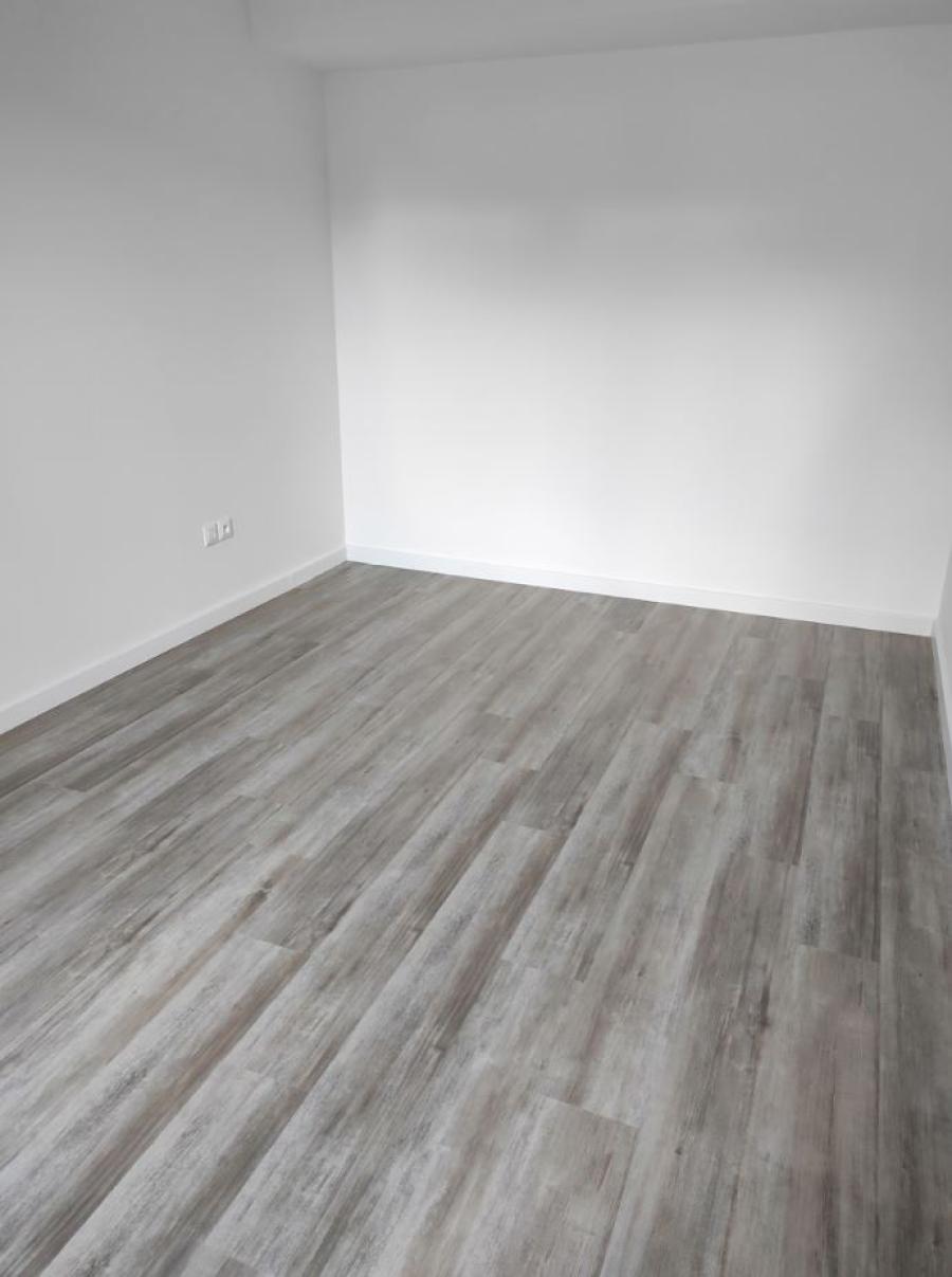 
																																							3 pièces - 
																																						RDC - 74m² - 1 426,59 € - Photo #4