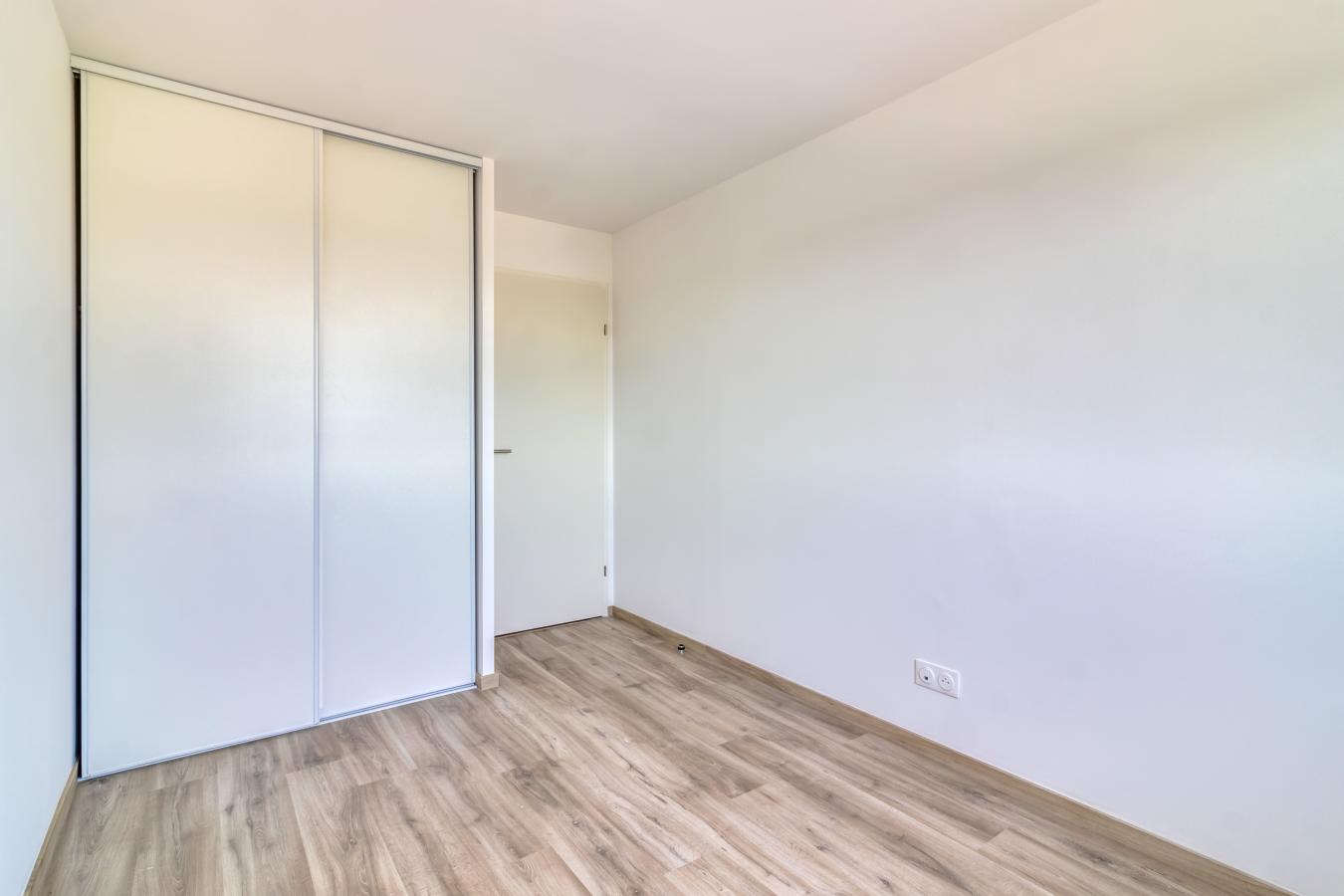 
																																							3 pièces - 
																																						3ème étage - 63m² - 794,52 € - Photo #4