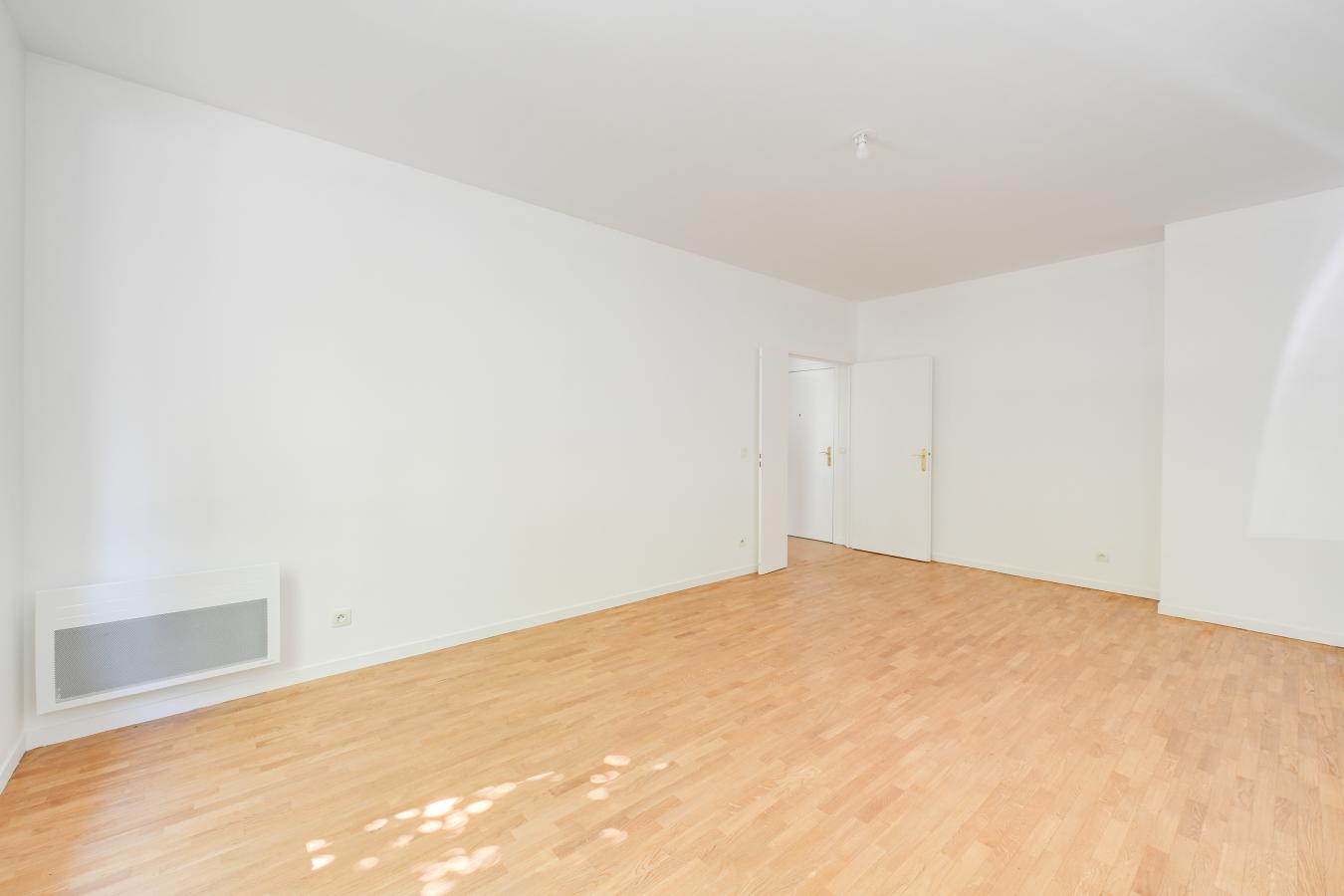
																																							3 pièces - 
																																						RDC - 63m² - 315 000 € - Photo #1