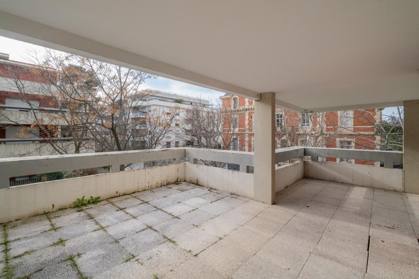 
																			3 pièces - 
																		1er étage - 70m² - 200 000 € - Photo #1