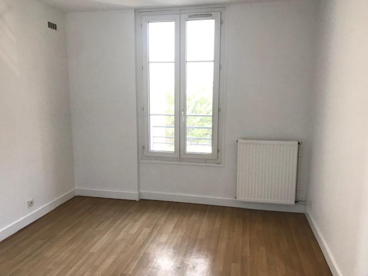 1 pièce - 5ème étage - 28m² - 693,73 € - Photo #1