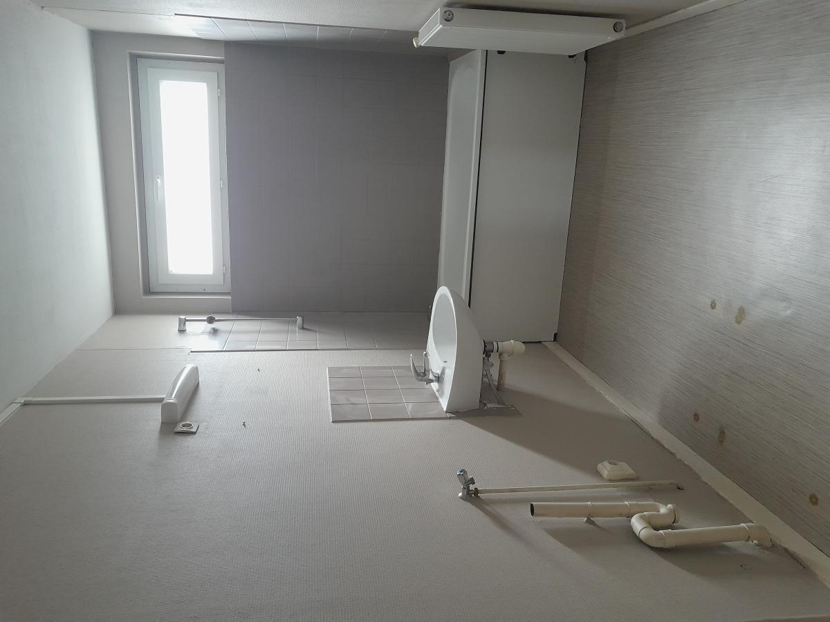 
																																							5 pièces - 
																																						4ème étage - 89m² - 772,80 € - Photo #4