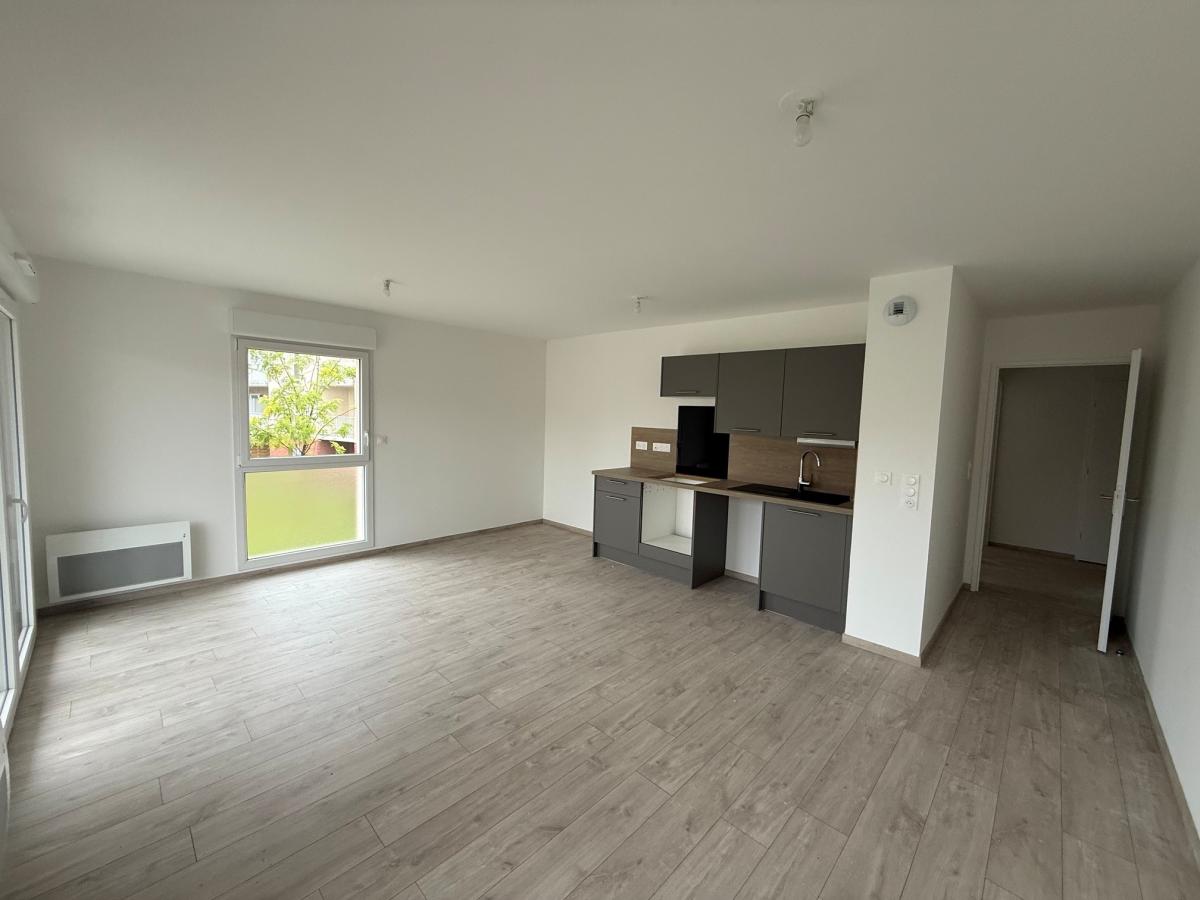 
																																							3 pièces - 
																																						2ème étage - 62m² - 813,59 € - Photo #2