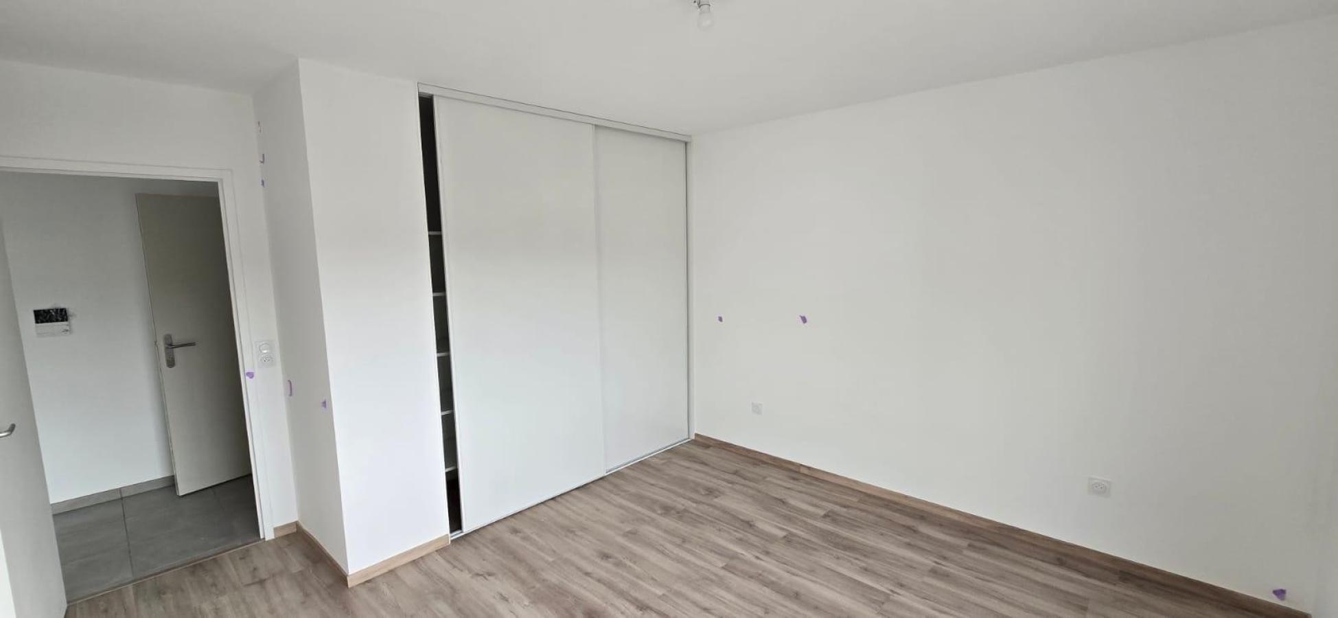 
																			5 pièces - 
																		5ème étage - 104m² - 1 267,02 € - Photo #3