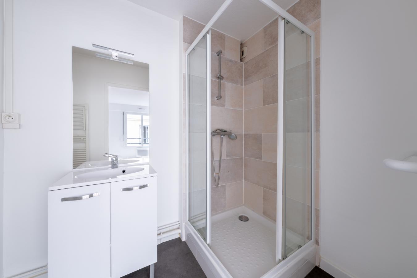 
																																							2 pièces - 
																																						2ème étage - 63m² - 1 103,06 € - Photo #5