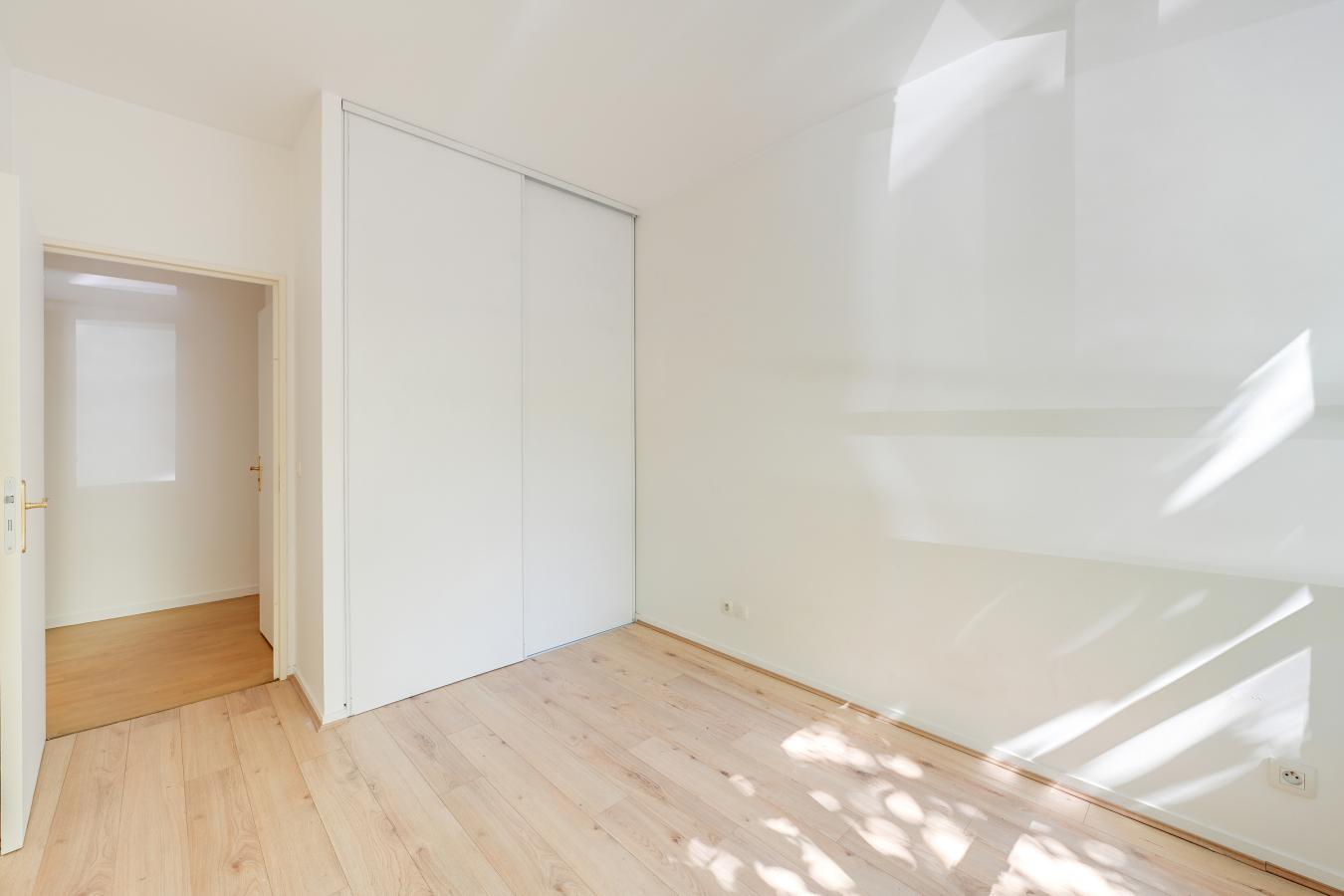 
																																							3 pièces - 
																																						RDC - 63m² - 315 000 € - Photo #4
