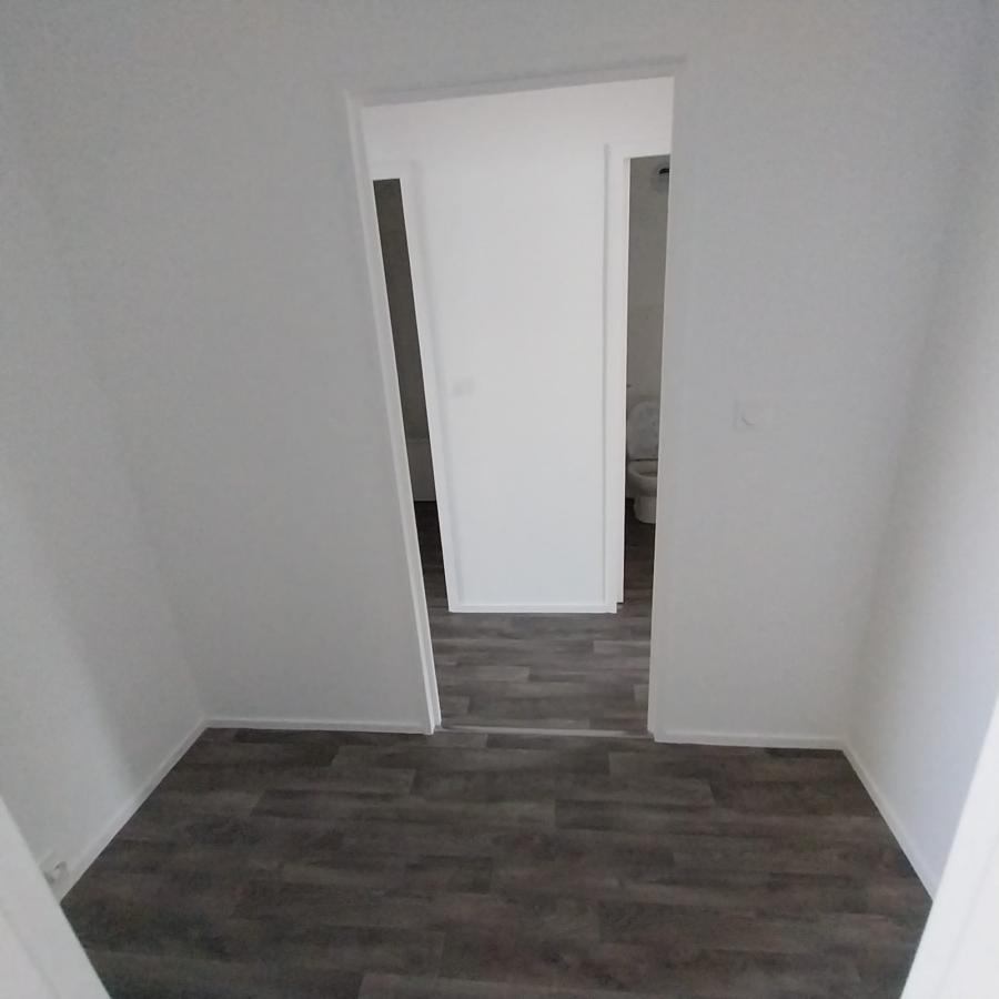 
																			3 pièces - 
																		4ème étage - 60m² - 132 000 € - Photo #5