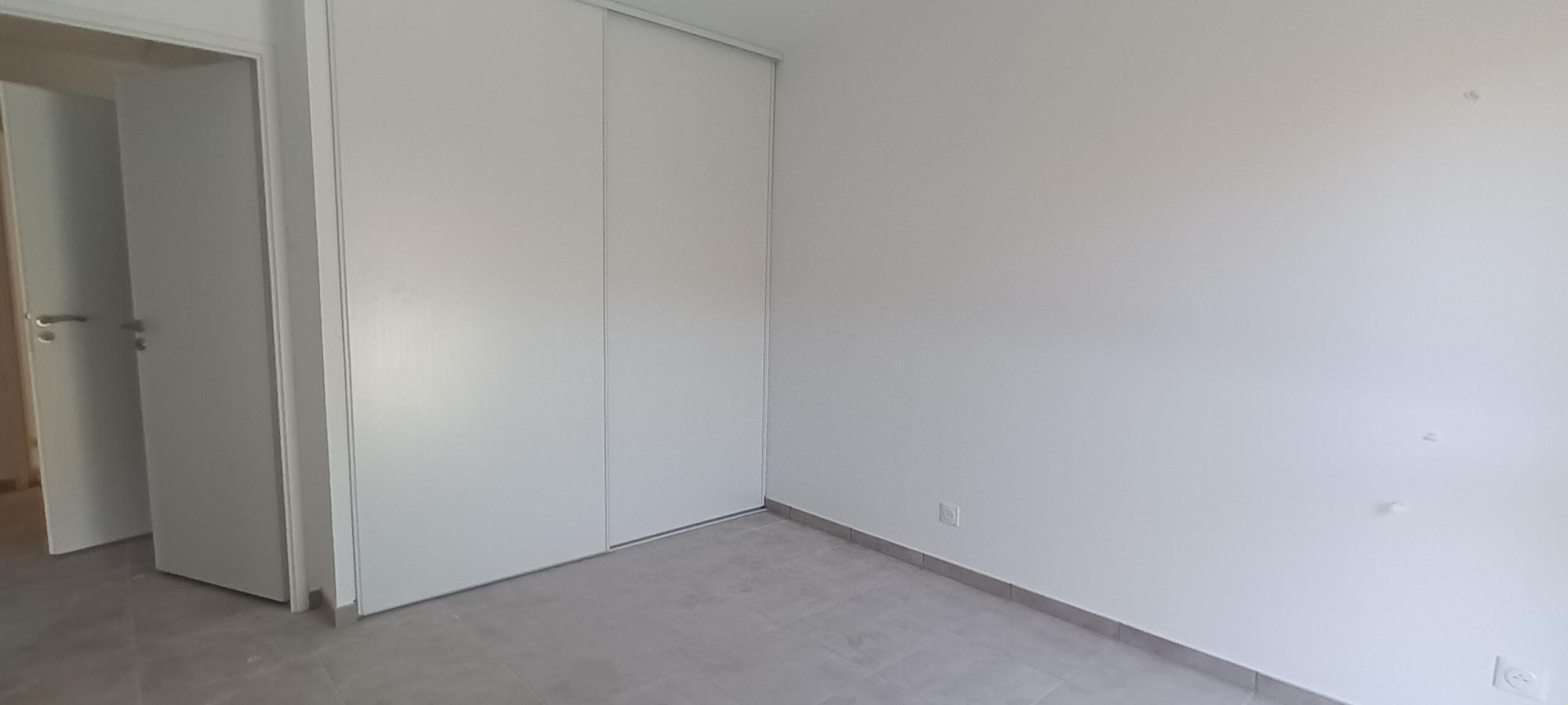 2 pièces - 1er étage - 49m² - 721,60 € - Photo #5