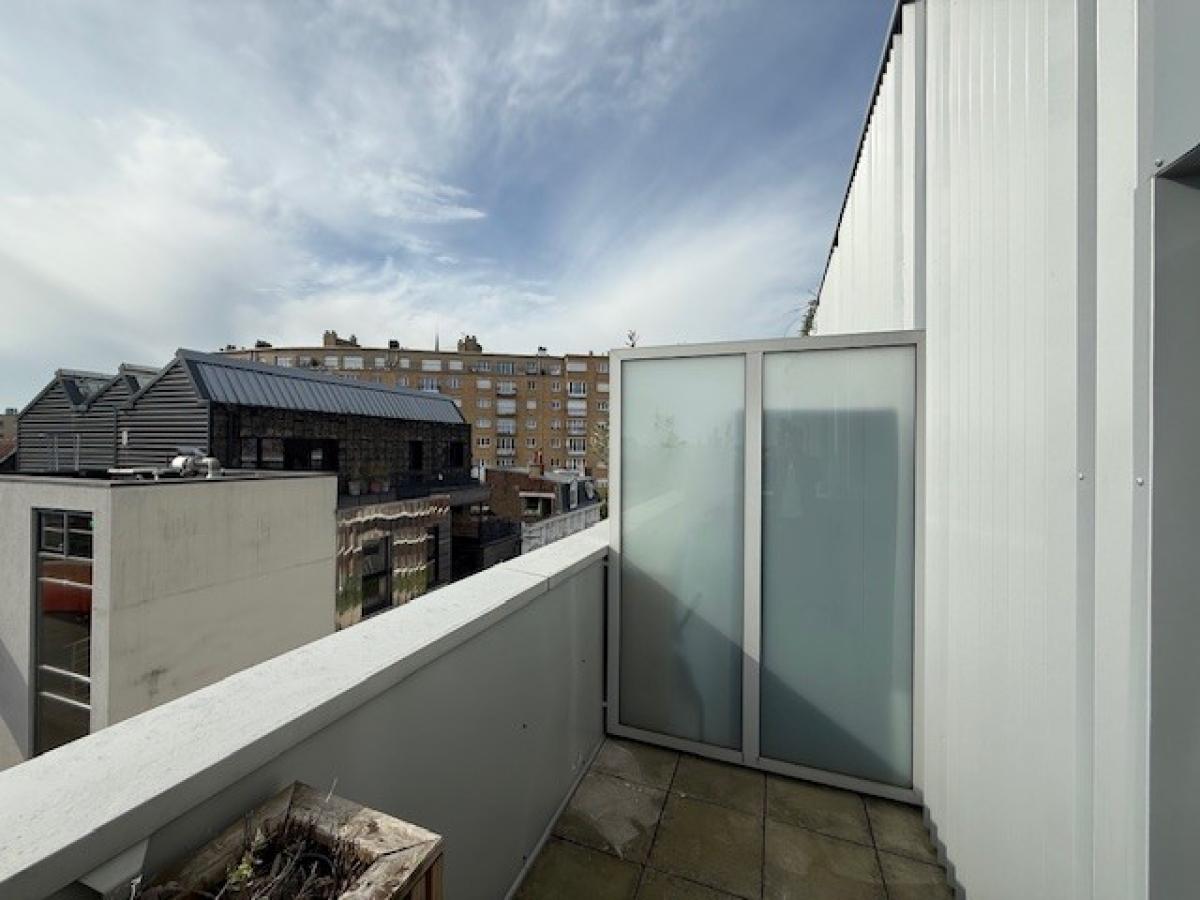 
																			1 pièce - 
																		4ème étage - 33m² - 538,85 € - Photo #6