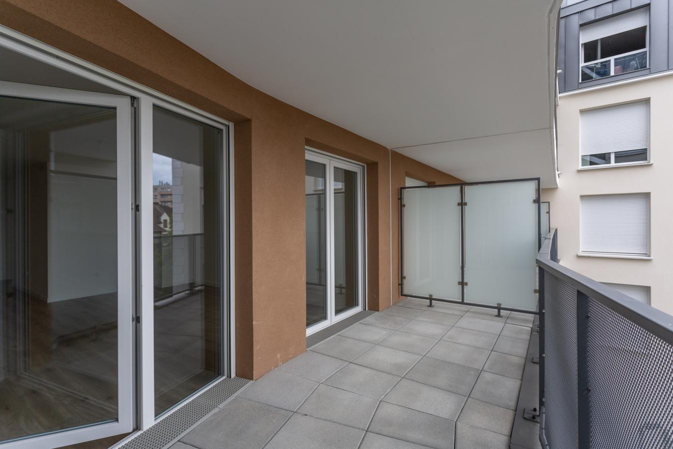 
																																							3 pièces - 
																																						5ème étage - 81m² - 1 450,25 € - Photo #3