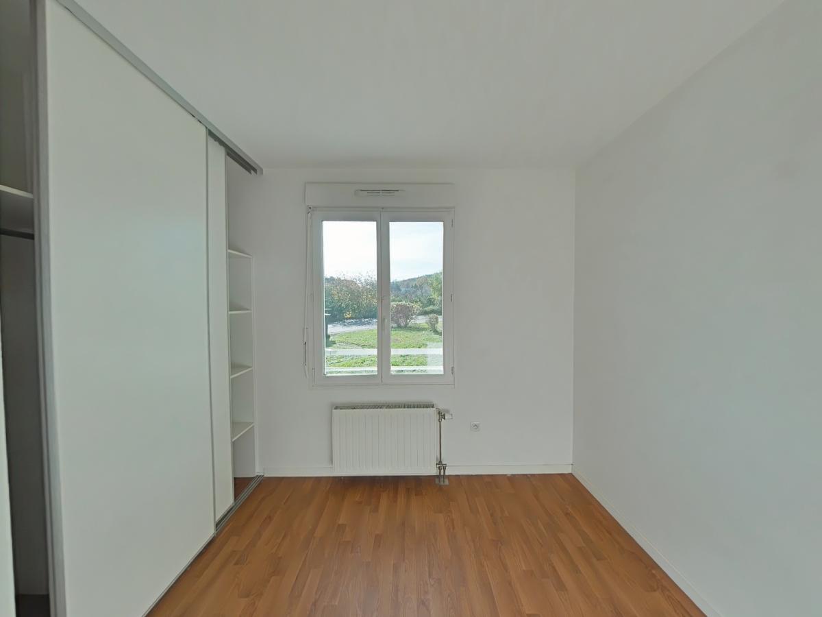 
																																							3 pièces - 
																																						1er étage - 66m² - 820,74 € - Photo #7