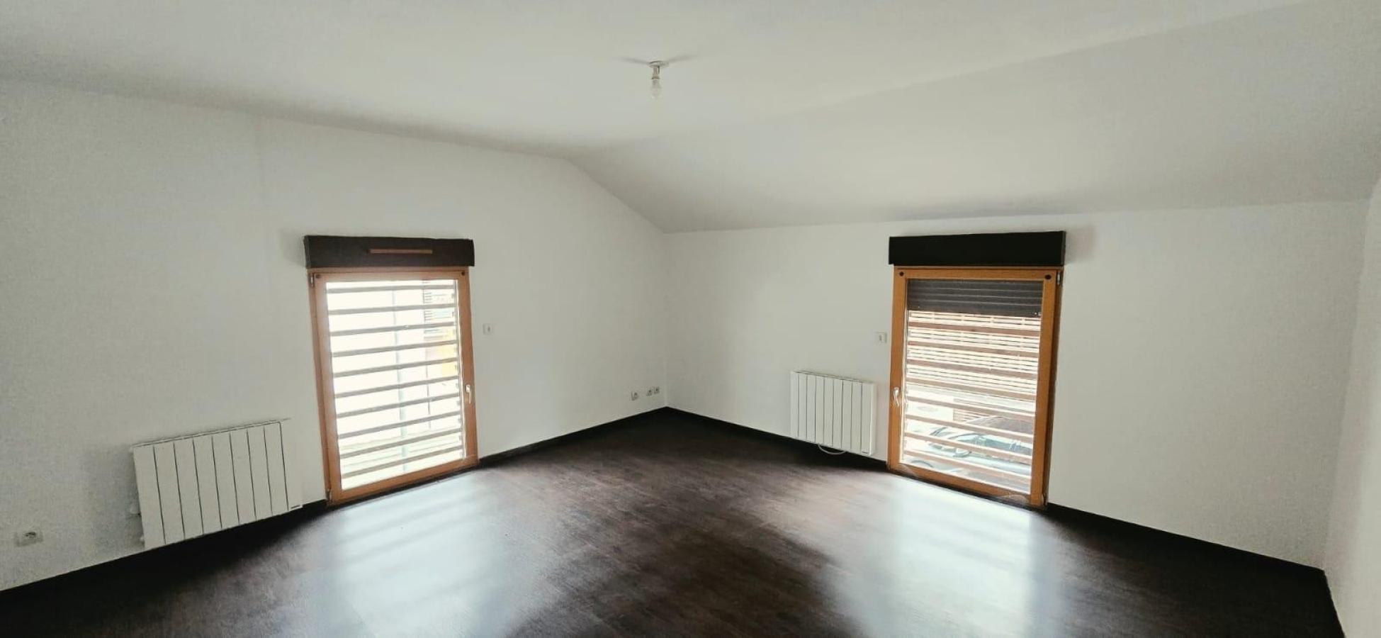 4 pièces - RDC - 108m² - 1 094,47 € - Photo #5