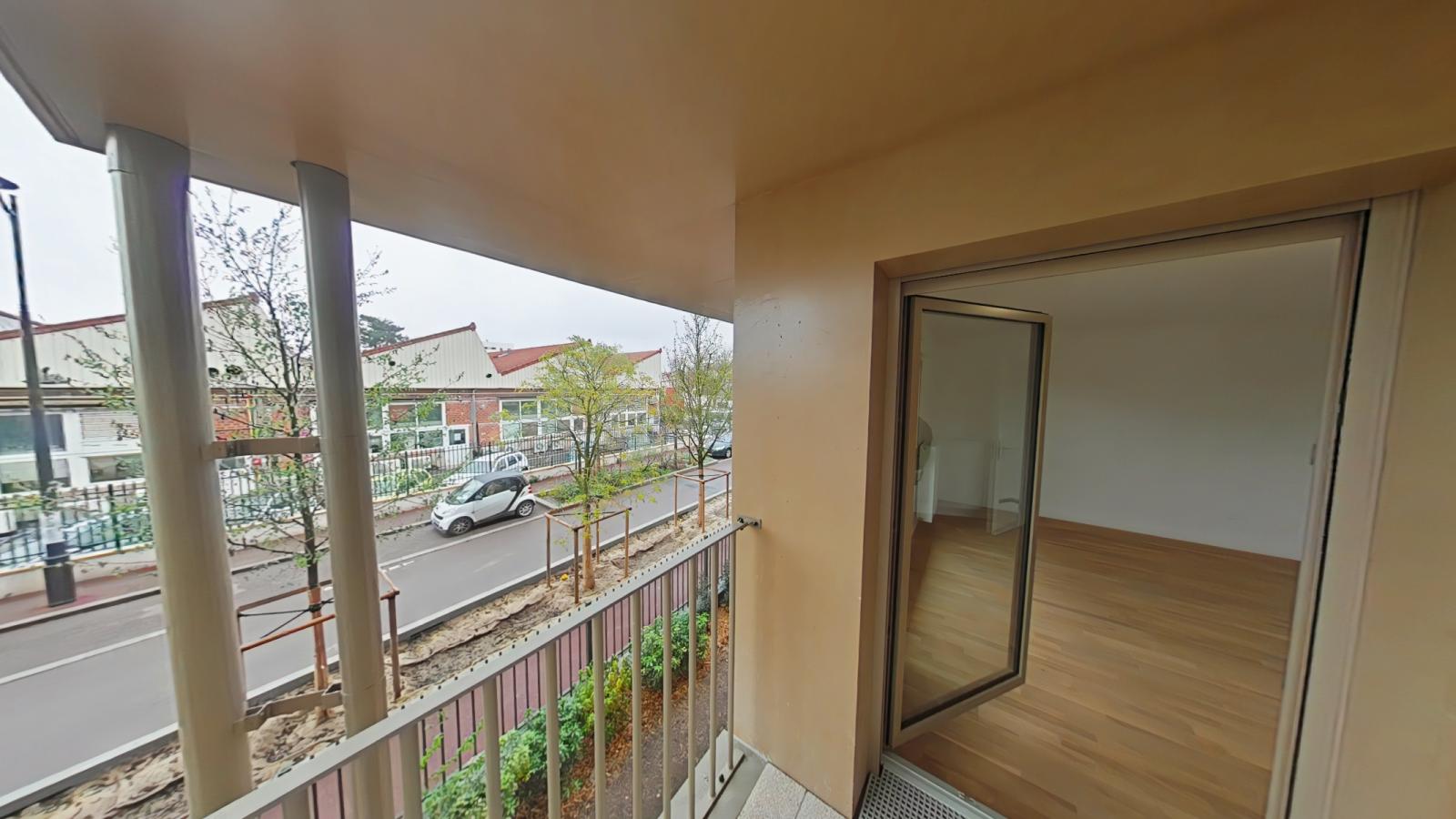 
																			1 pièce - 
																		1er étage - 39m² - 1 102,88 € - Photo #4