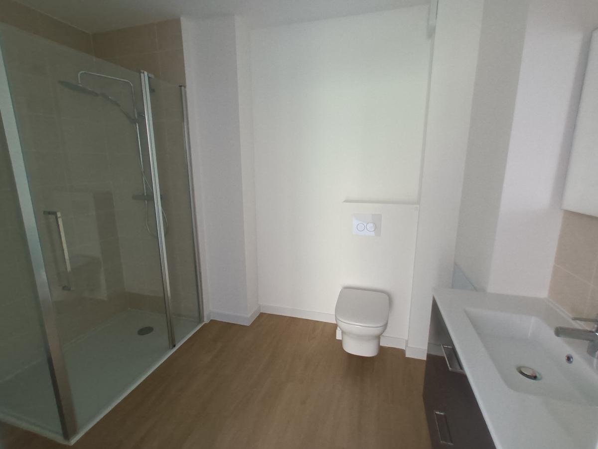 
																			2 pièces - 
																		2ème étage - 42m² - 859,60 € - Photo #3