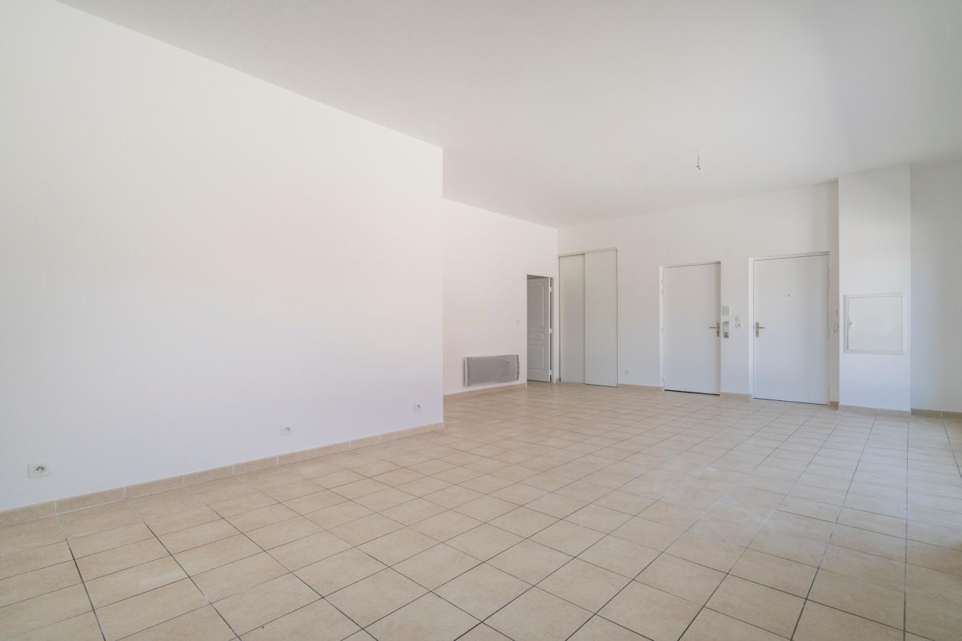 
																																							4 pièces - 
																																						3ème étage - 103m² - 295 000 € - Photo #5