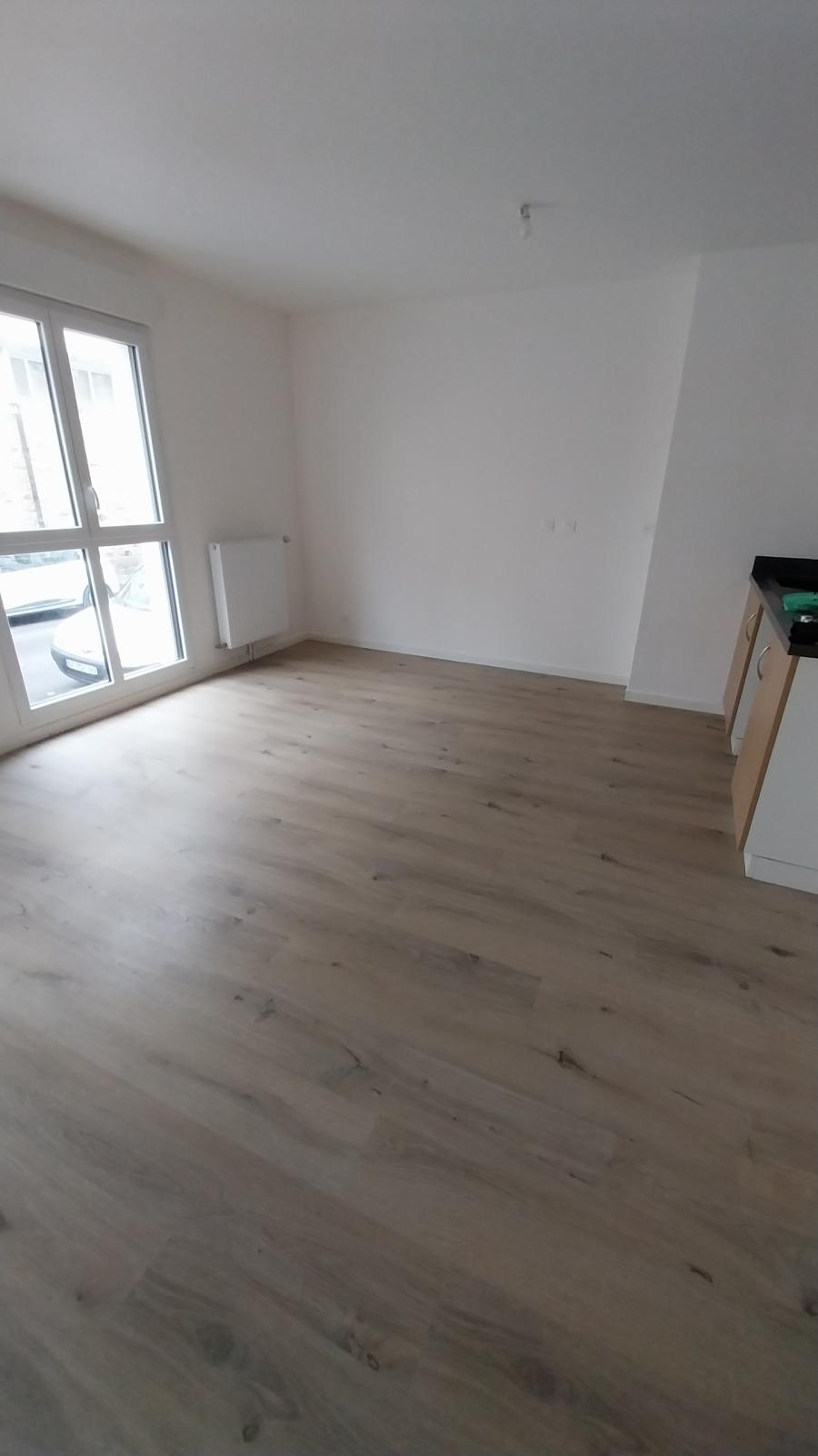 
																			2 pièces - 
																		RDC - 49m² - 655,64 € - Photo #2