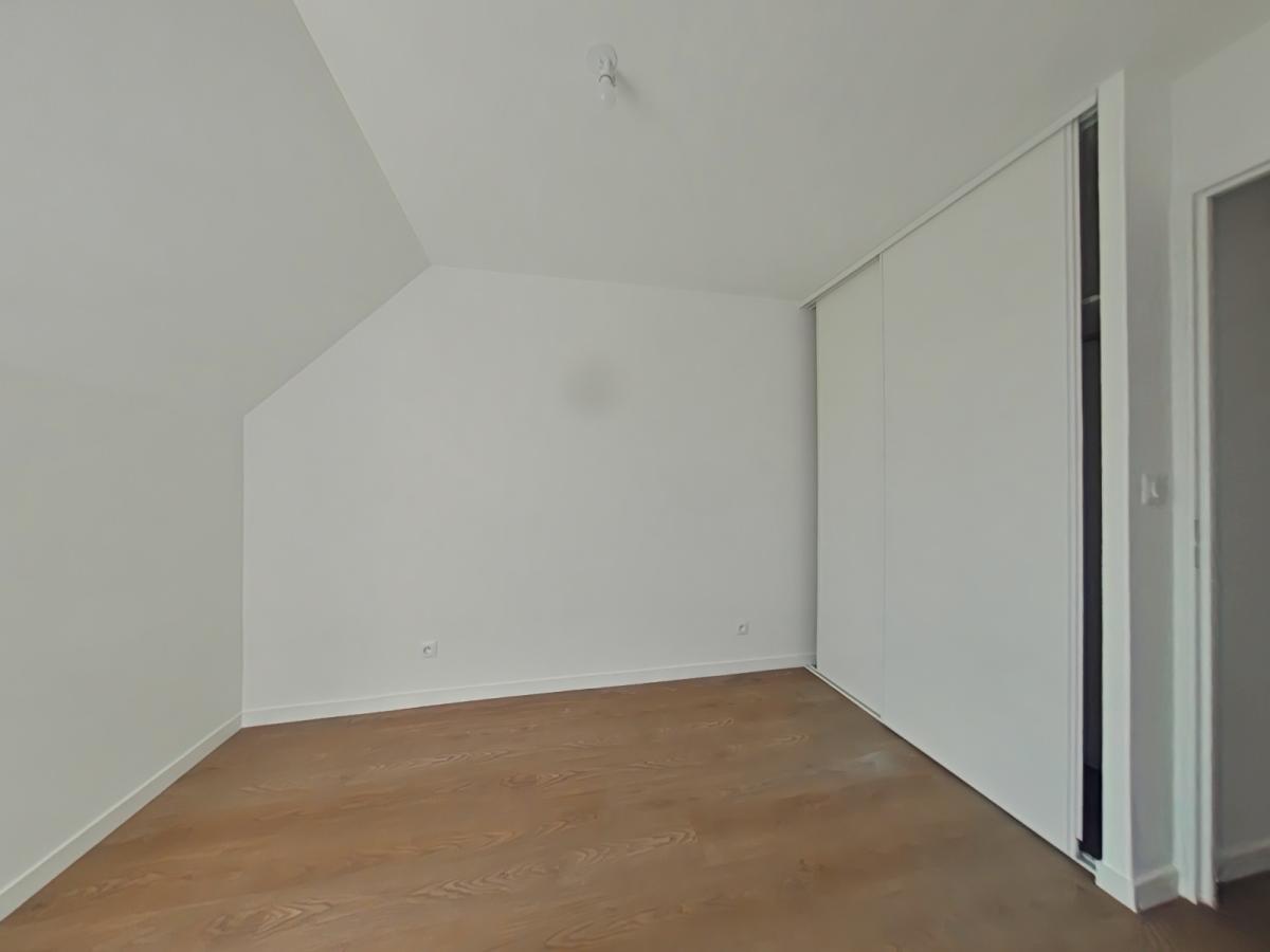 
																			3 pièces - 
																		2ème étage - 63m² - 832,53 € - Photo #5