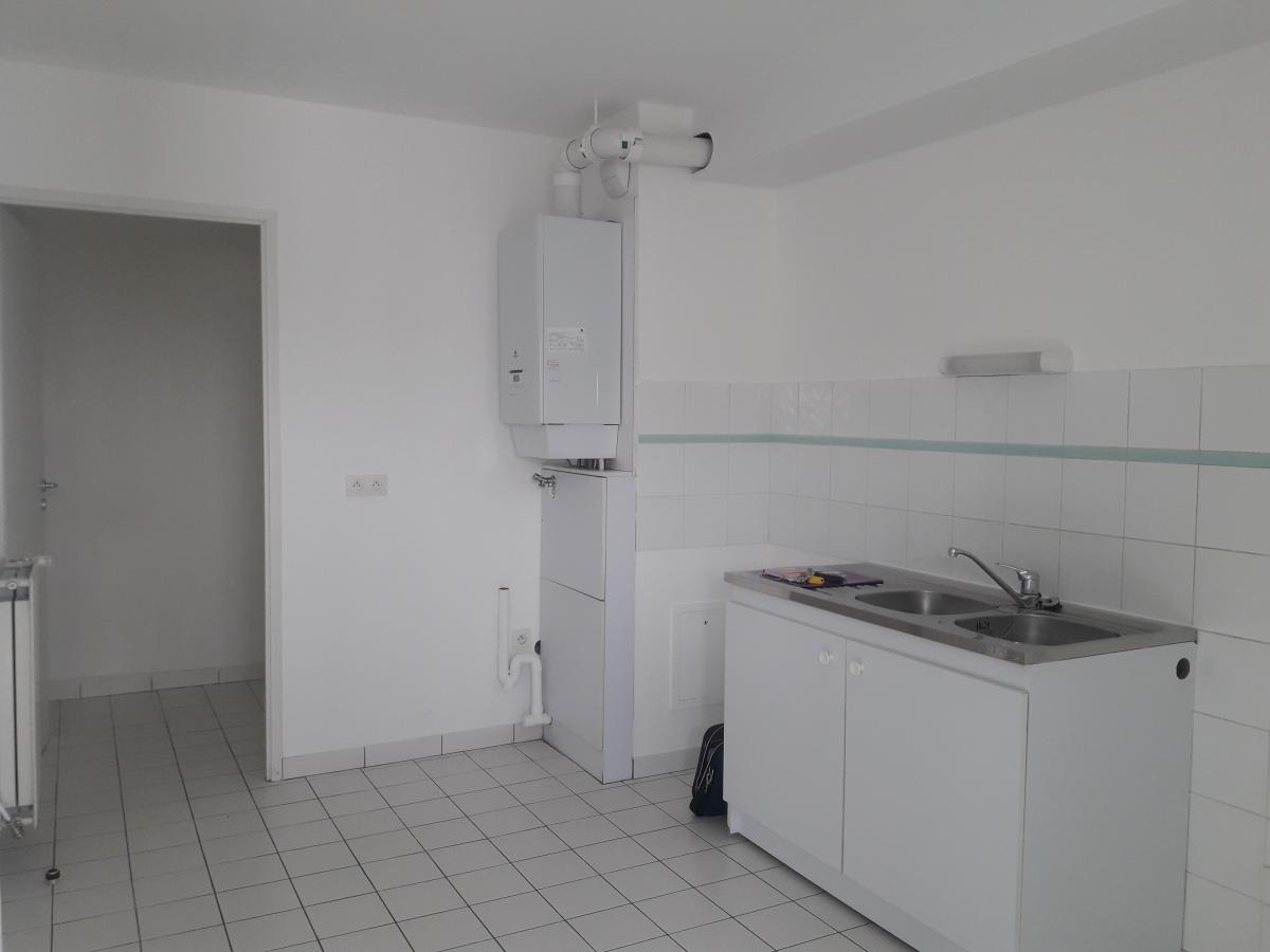 3 pièces - 4ème étage - 68m² - 958,29 € - Photo #5