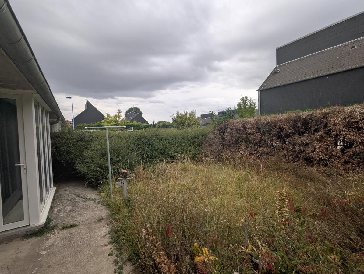 4 pièces - RDC - 0m² - 175 000 € - Photo #2