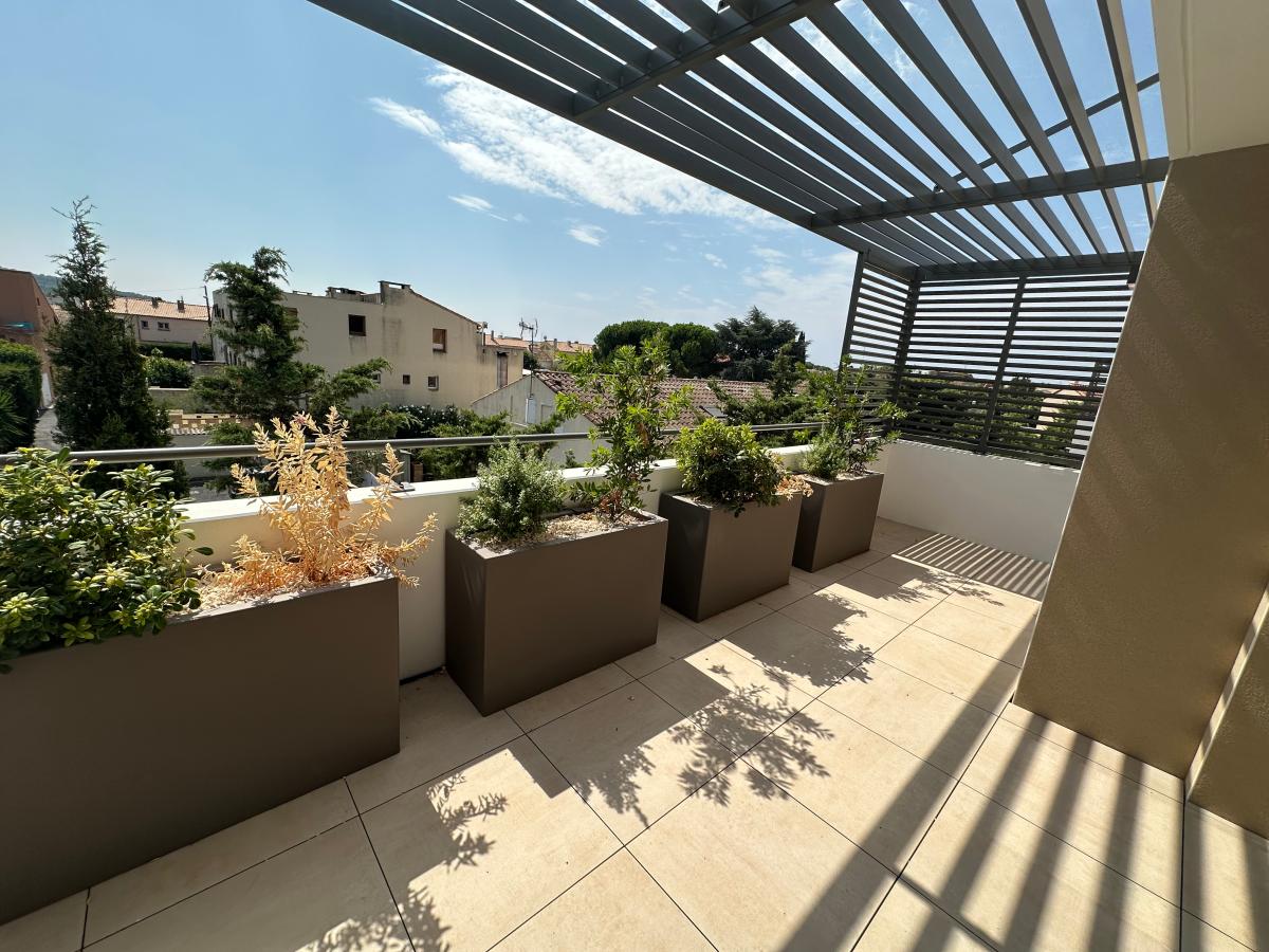 3 pièces - 2ème étage - 58m² - 741,49 € - Photo #3