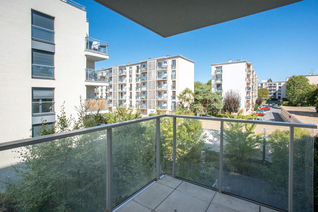 
																																							3 pièces - 
																																						2ème étage - 60m² - 1 426,22 € - Photo #5