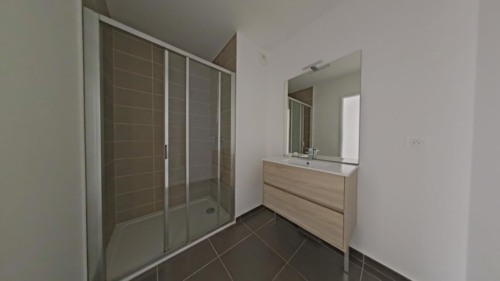 4 pièces - RDC - 103m² - 1 131,99 € - Photo #4
